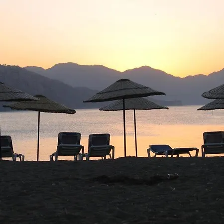 Zeybek Beach Hotel 2* Mugla