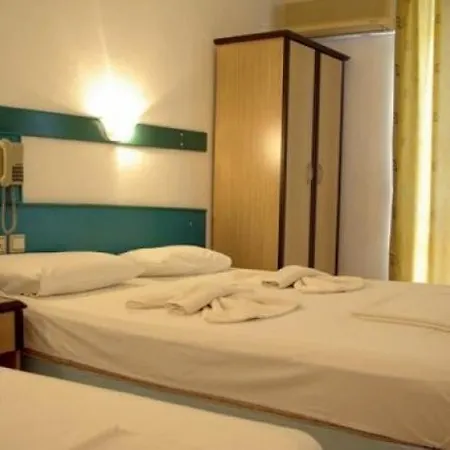 Hotel Zeybek Beach Hotel 2*