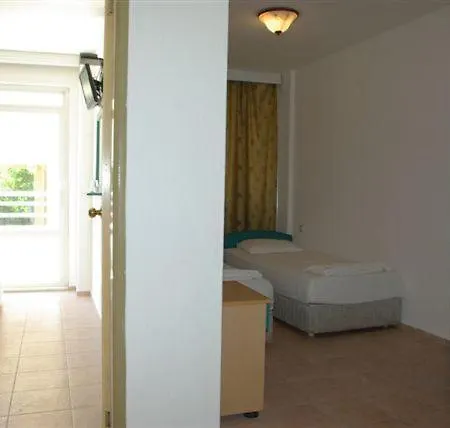 Zeybek Beach Hotel Hotel 2*